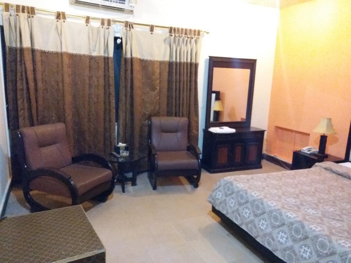 Amyl'S Garden Guest House Islamabad Exterior foto